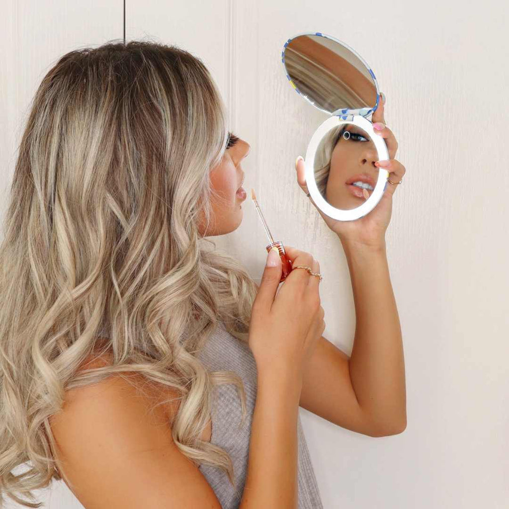 Taylor LED Compact Mirror