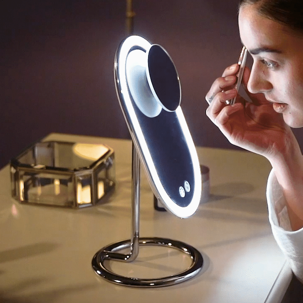Vera Vanity with 10x Lara Mirror